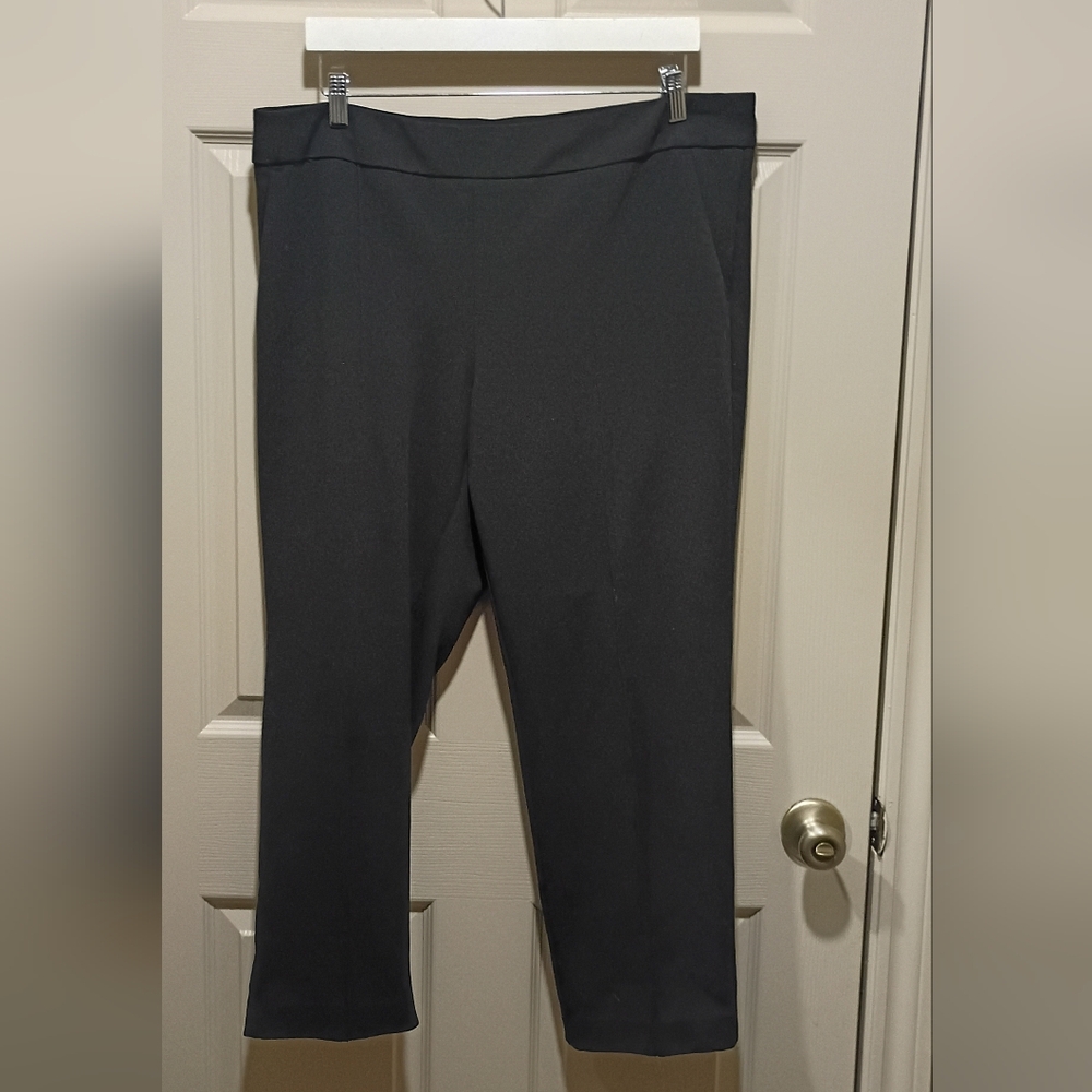 Briggs New York Petite Black Dress Pants, Pull-On, Size 16p LIKE NEW